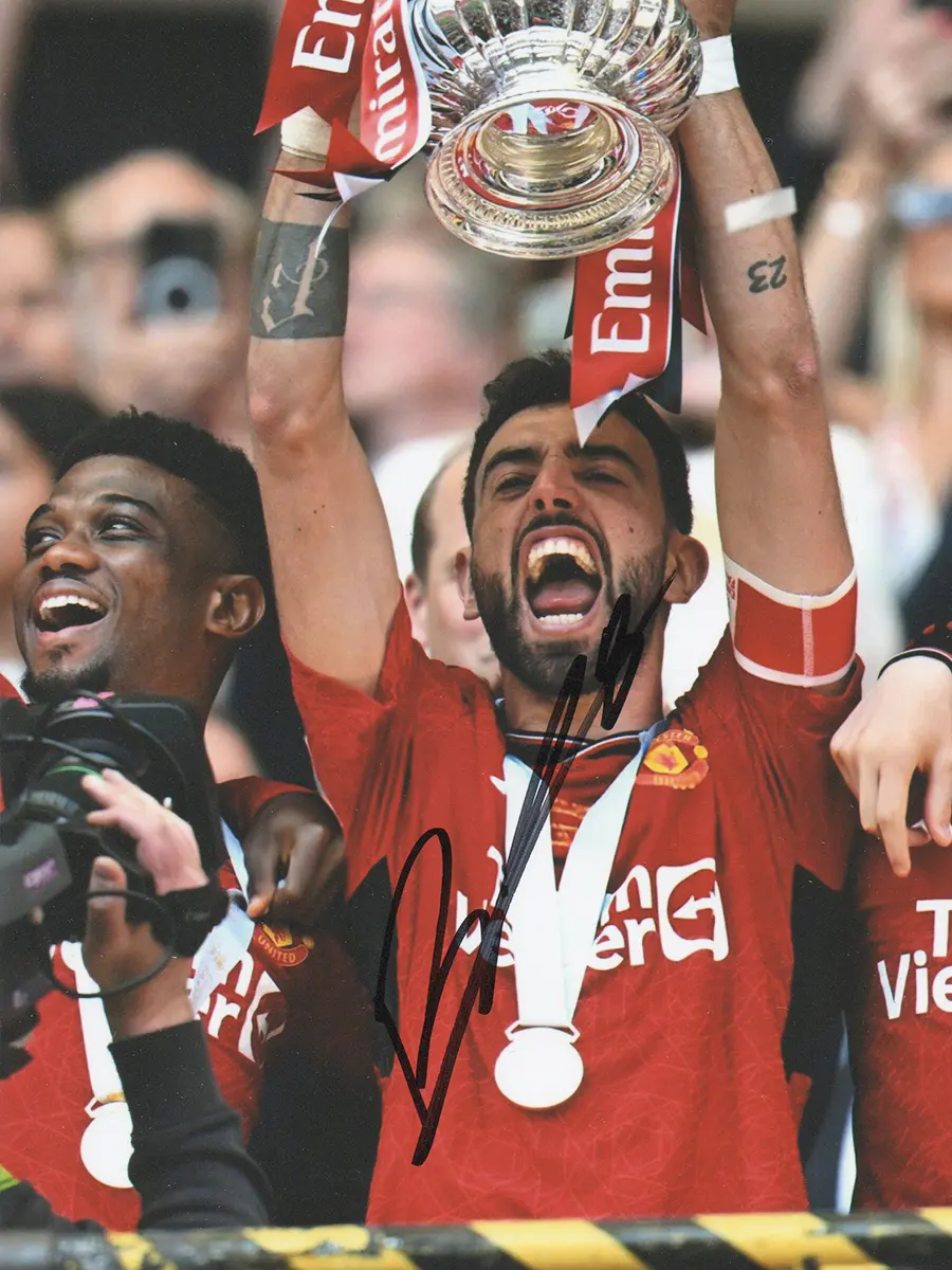 authentically-signed-bruno-fernandes-signed-autograph-man-utd-picture authentically-signed-bruno-fernandes-signed-autograph-man-utd-picture