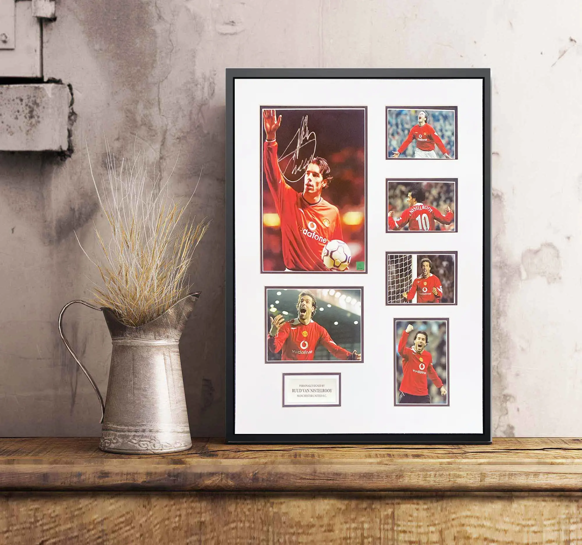authentically-signed-ruud-van-nistelrooy-signed-framed-picture-man-utd authentically-signed-ruud-van-nistelrooy-signed-framed-picture-man-utd